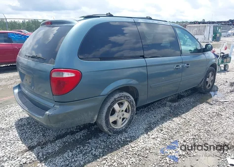 2005 Dodge Grand Caravan Sxt z USA, uszkodzony, nr VIN 2D4GP44L95R242873